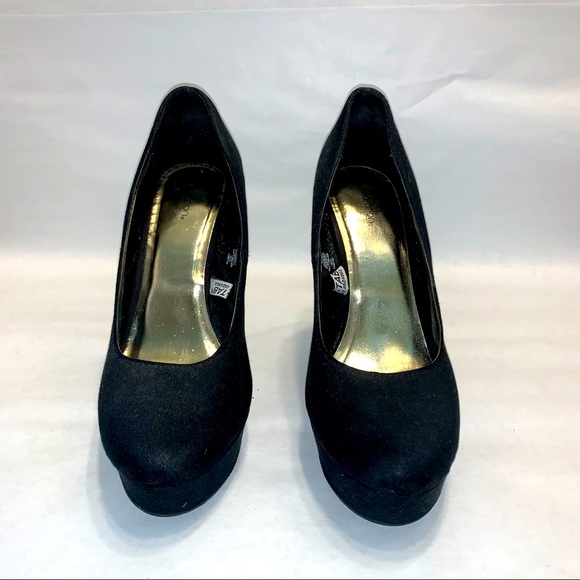 Xhilaration black faux suede platform heels - Picture 4 of 14